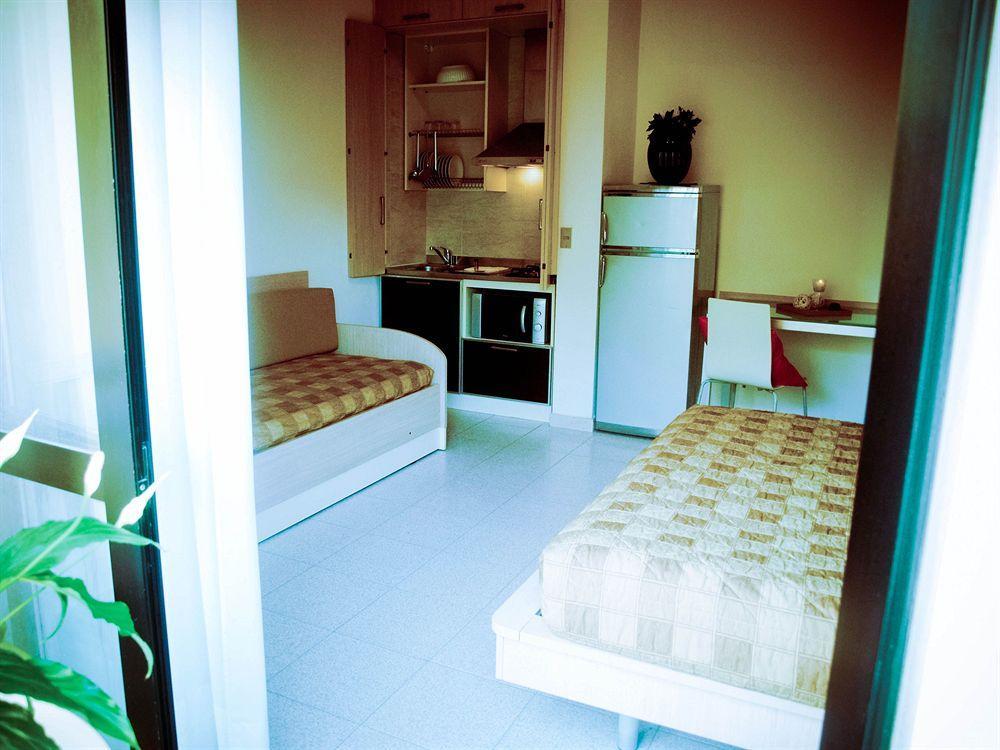 Residence Internazionale Rimini Eksteriør bilde