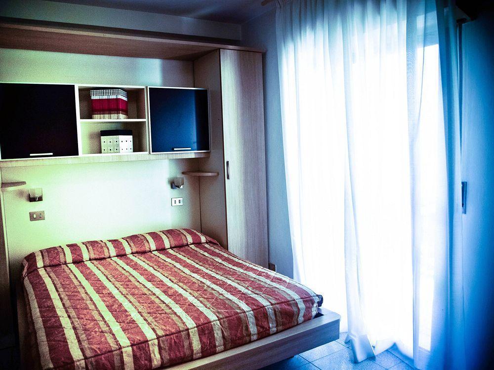 Residence Internazionale Rimini Eksteriør bilde