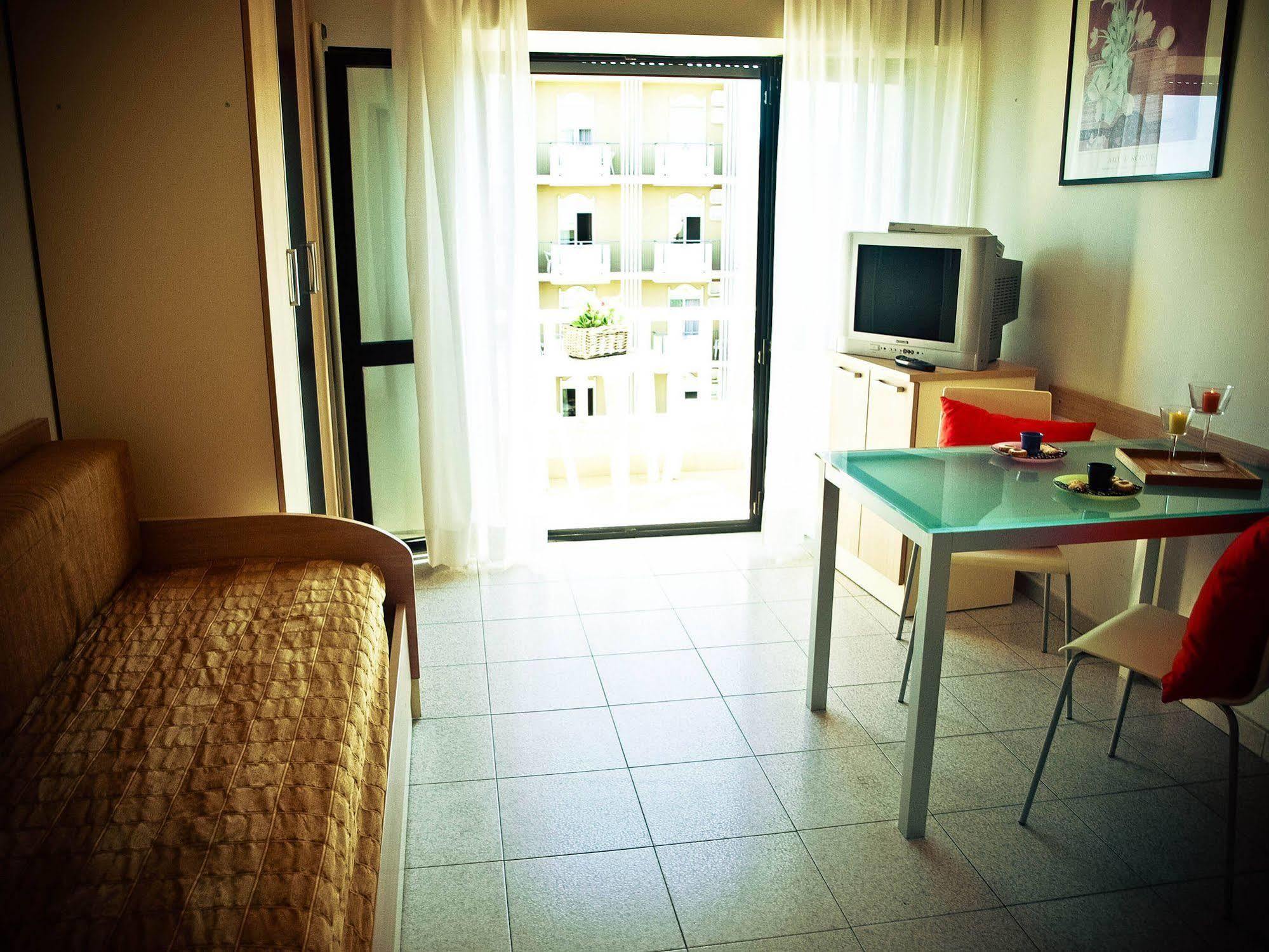 Residence Internazionale Rimini Eksteriør bilde